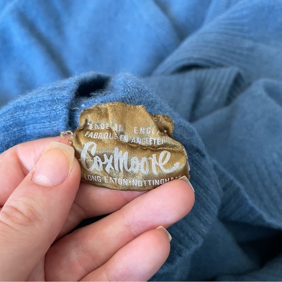 Silk and cashmere vintage sweater made in England - Picture 8 of 10